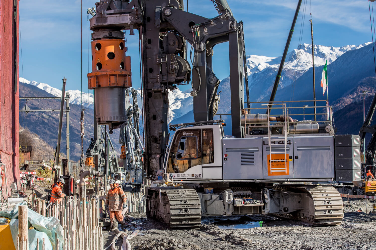 ghelma-ag-spezialtiefbau-pfahlwand-Raron, GV Wannen & gedeckter Einschnitt